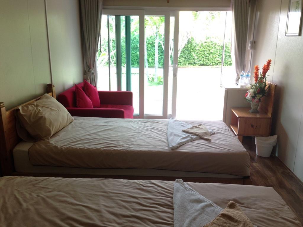 Hotel Check In And Chill Out Ban Laem Sok Exteriér fotografie